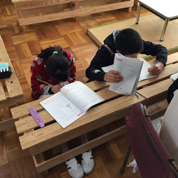 「自立学習（学びの個別化）」の様子