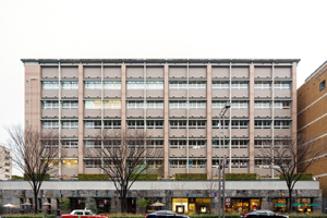 京都御池中外観（上）