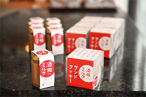 「酒粕ミルクジャム」と「酒粕ミルク・サンドクッキー」