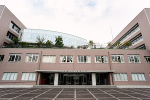 明星高等学校（東京都府中市）