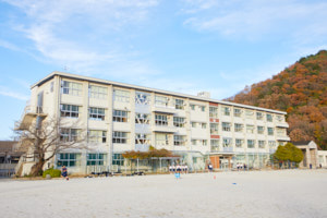 岐阜市立藍川中学校