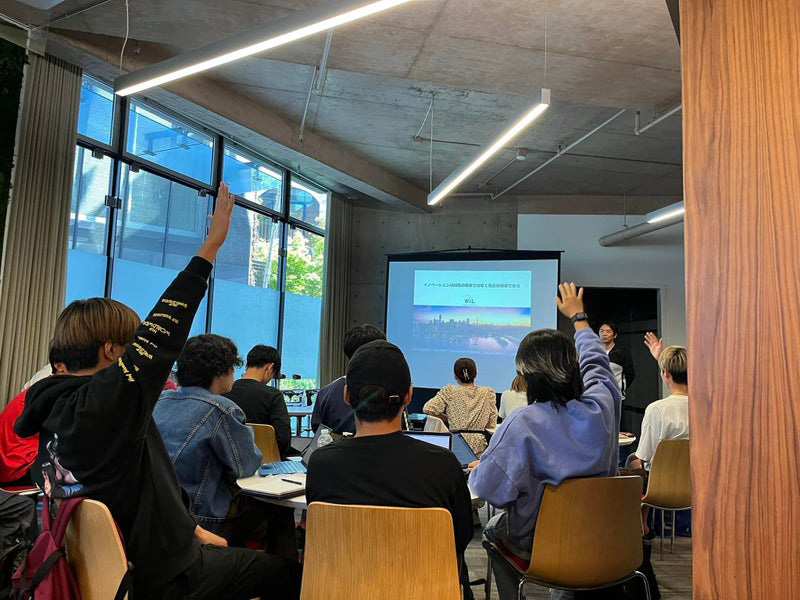 WiL CEO伊佐山氏は、ベンチャーキャピタル投資の現状や、自身が起業に至るまでの話などを語り、学生からも多くの質問があった。