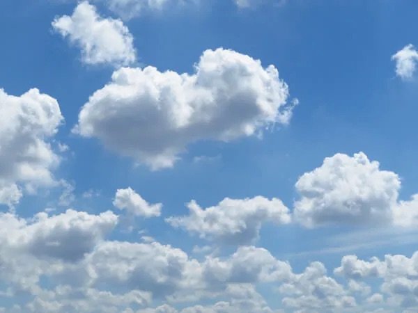 ＜積雲（せきうん）＞