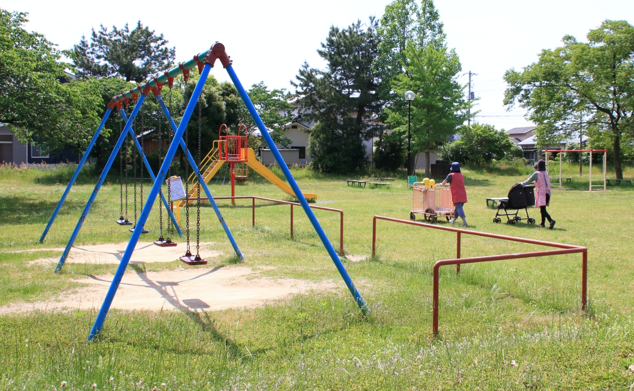 将来を左右する少子高齢化の現状や課題を理解しよう